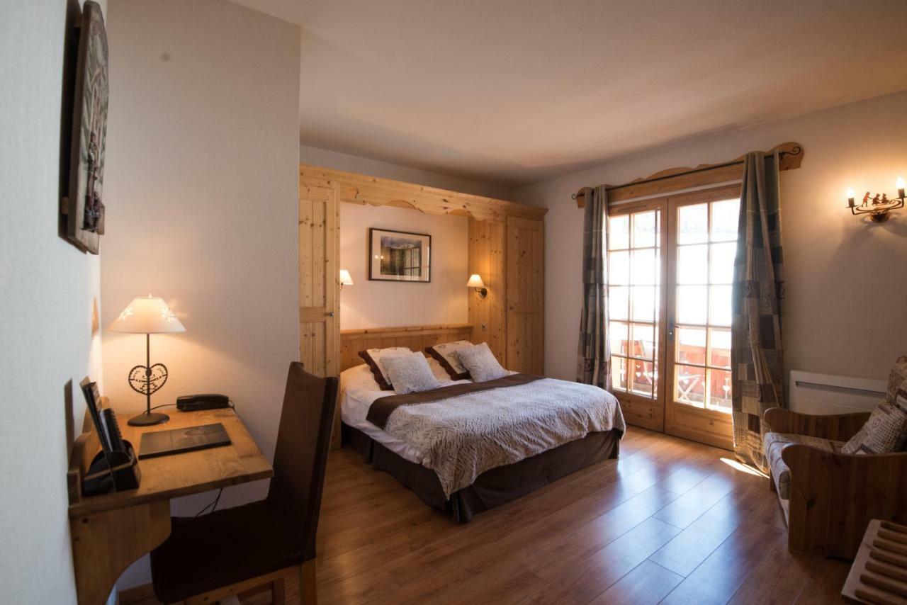 Montana Chalet Hotel & Spa Le Sauze Exterior foto